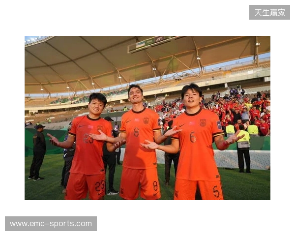 官方：徐彬加盟英超狼队