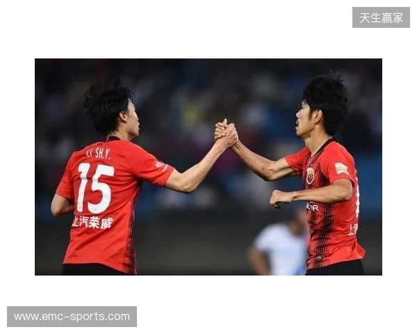 半场-玉昆暂3-0泰山 奥斯卡双响卡约闪击克雷桑中框+失误被断 半场-玉昆暂3-0泰山 奥斯卡双响卡约闪击克雷桑中框+失误被断