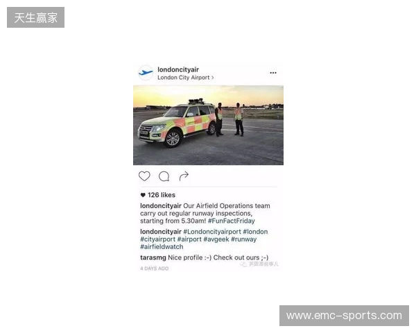 这回真卡车安排上了，切尔西球迷用卡车打出标语抗议BlueCo