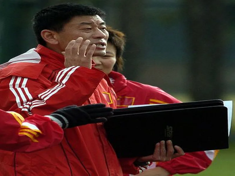 马良行谈上海女足目标:我们明年的目标还是保四争一吧