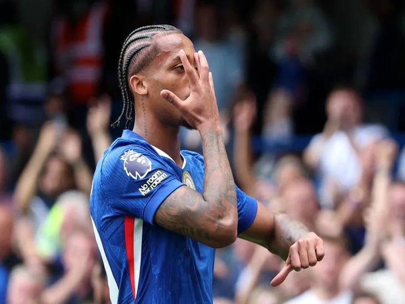 乔-科尔：成绩才是检验罗塞尼尔的标准，而不是他都说了什么